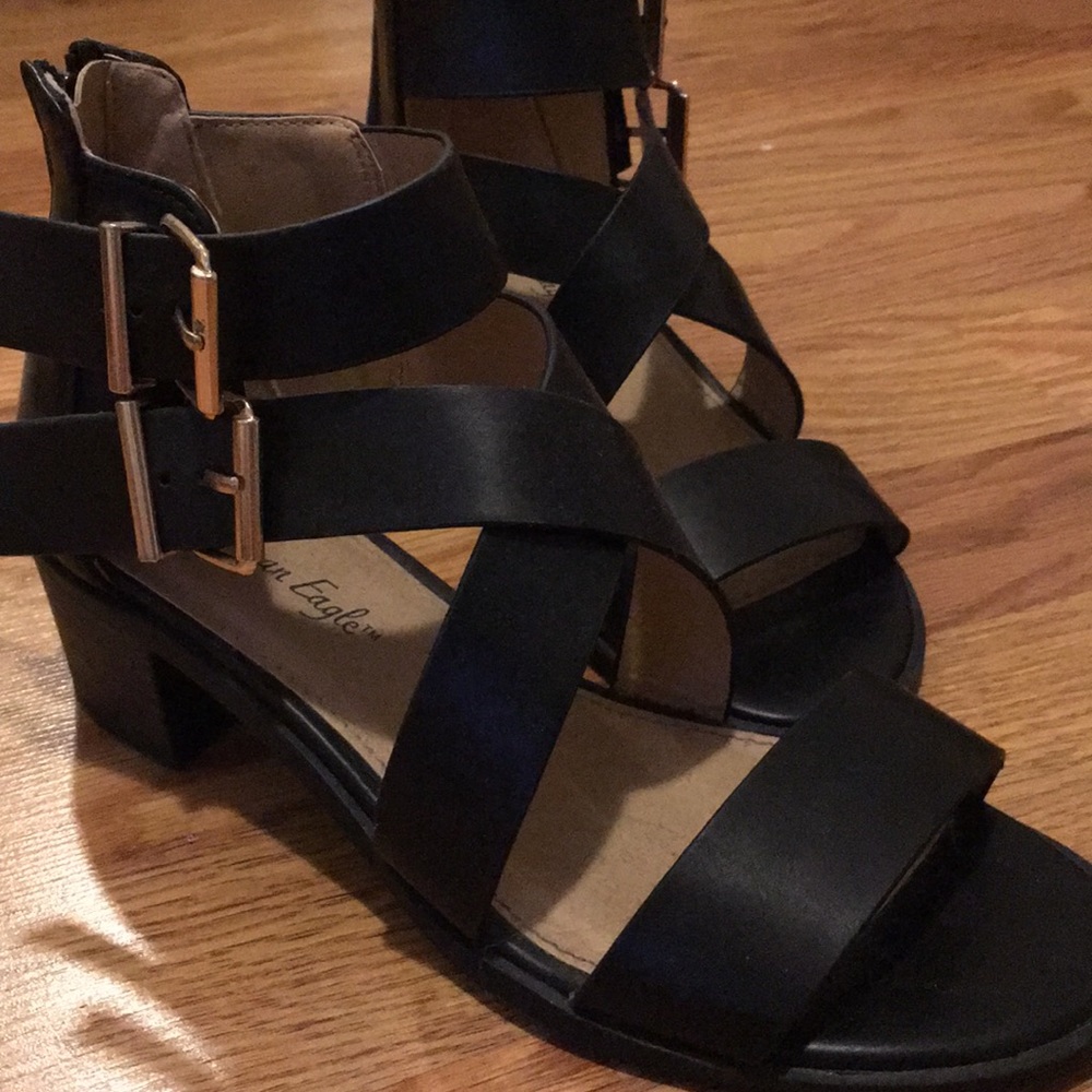 American eagle black heels worn once